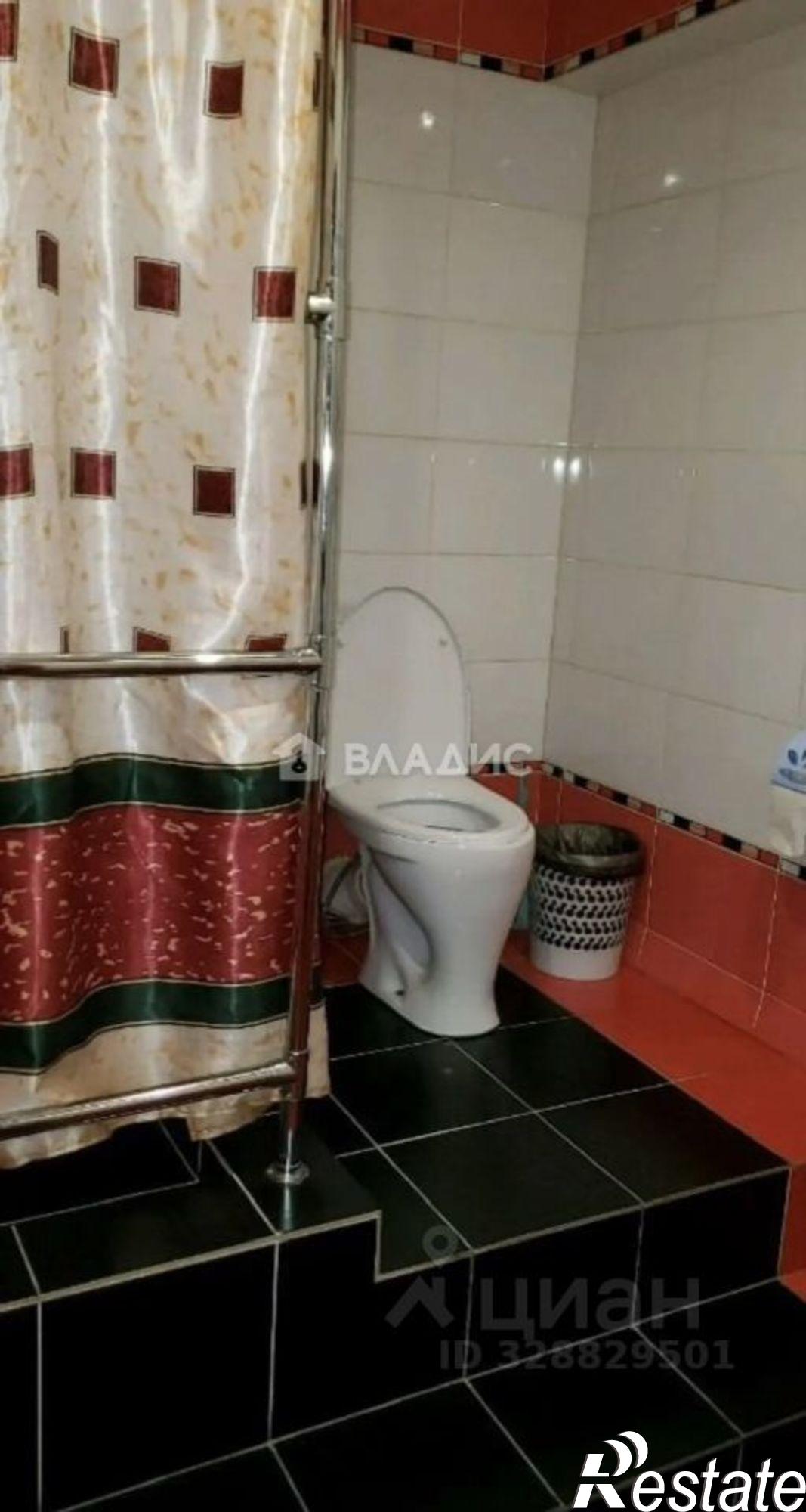 Купить ОСЗ, отдельно стоящее здание за 5 775 070 рублей на ул Гагарина, 60