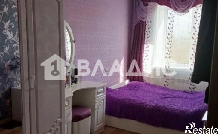 4-комн квартира ул Чаадаева, 3,  д. 3