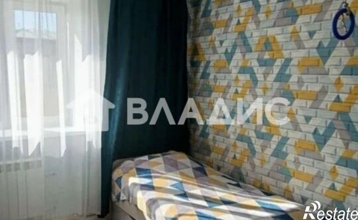 4-комн квартира ул Чаадаева, 3,  д. 3