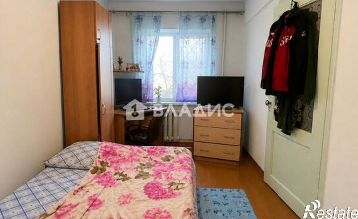 3-комн квартира улица Жердева, 7,  д. 7