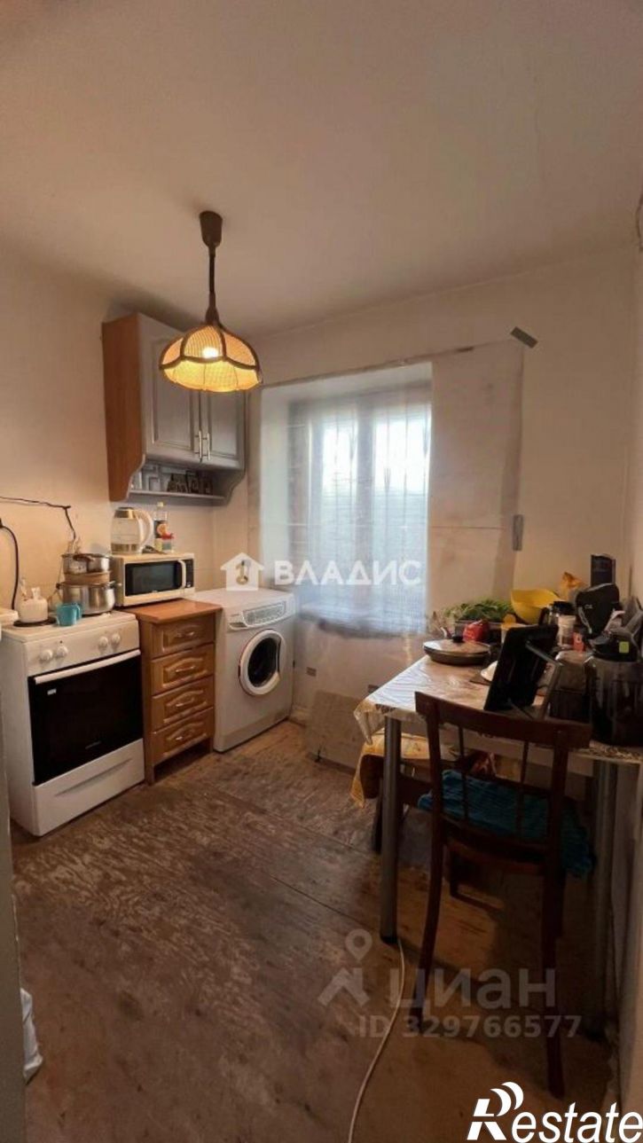 2-комн квартира ул Залесная, 1А,  д. 1А