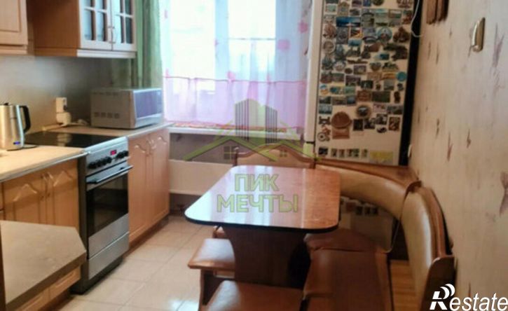 3-комн квартира микрорайон 148В, 8/2