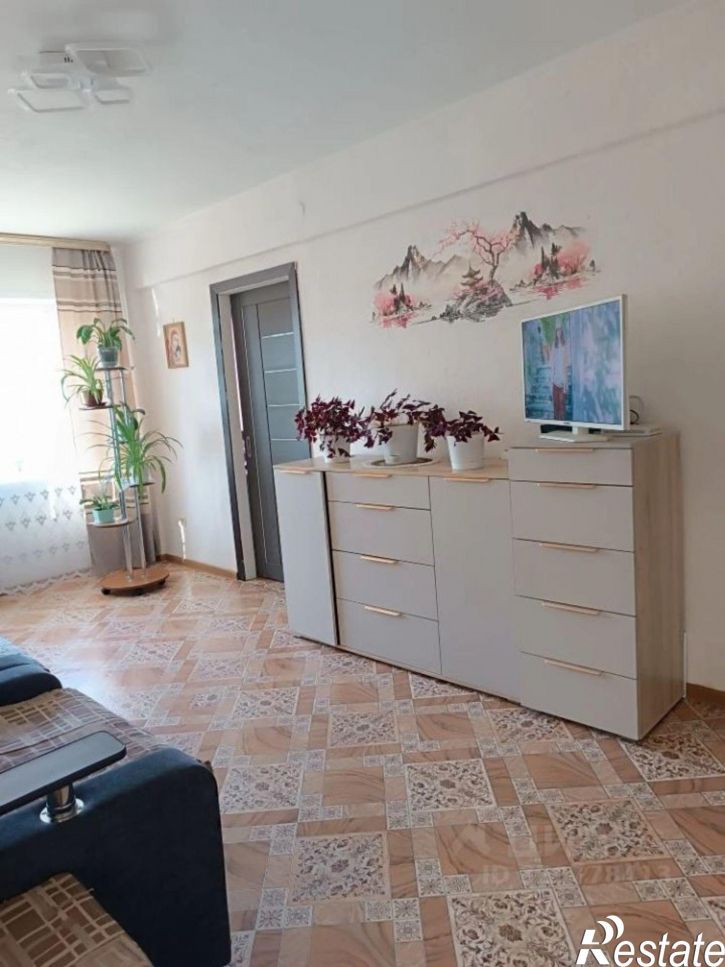 2-комн квартира Солнечная улица, 10,  д. 10