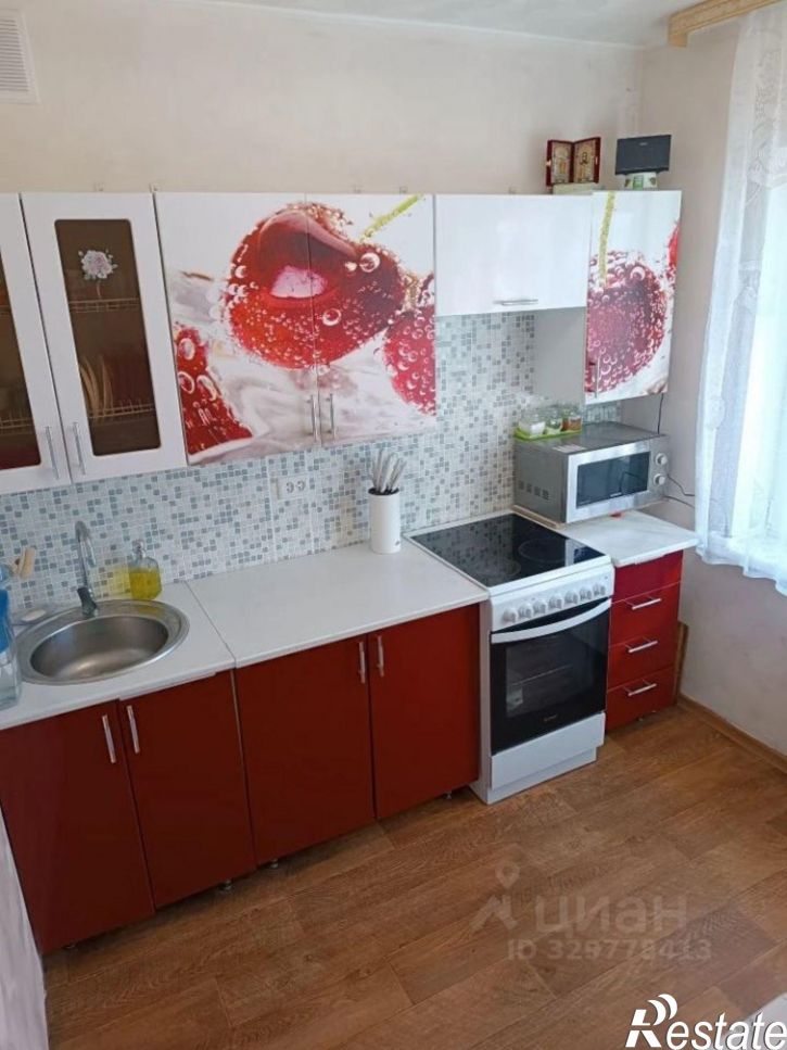 2-комн квартира Солнечная улица, 10,  д. 10