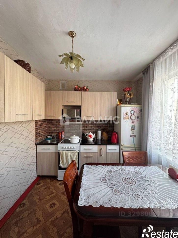 2-комн квартира ул Антонова, 18,  д. 18