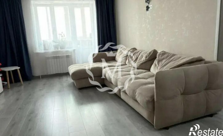 2-комн квартира 142-й микрорайон, 60Б