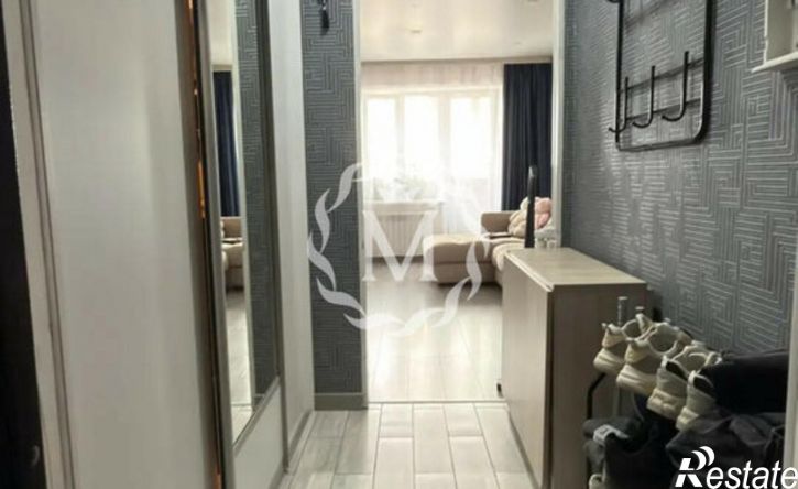 2-комн квартира 142-й микрорайон, 60Б