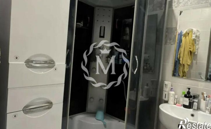 2-комн квартира 142-й микрорайон, 60Б