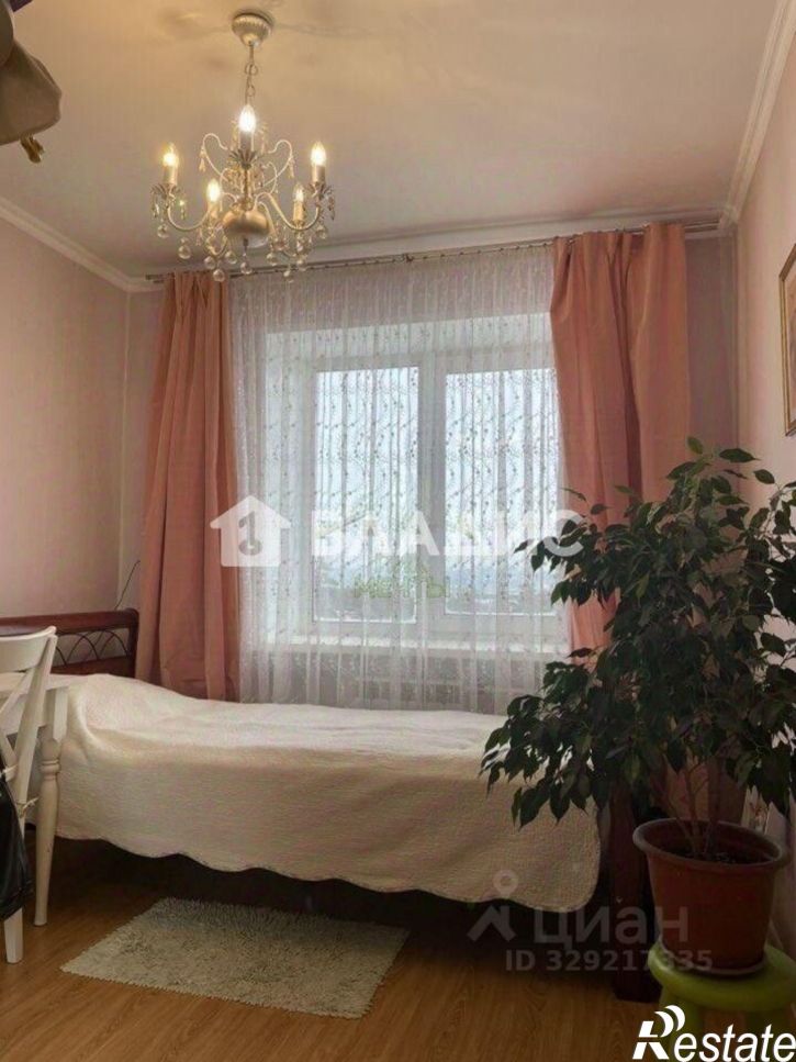 4-комн квартира ул Октябрьская, 1,  д. 1