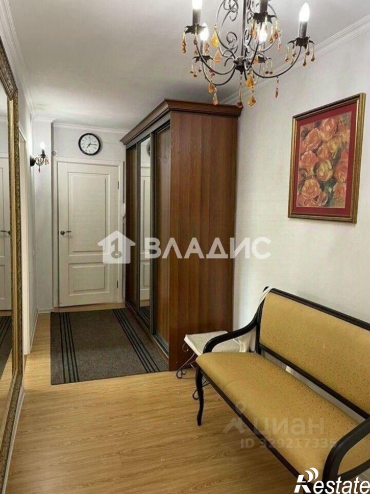 4-комн квартира ул Октябрьская, 1,  д. 1