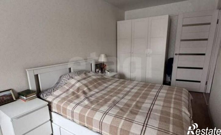 3-комн квартира ул Пристанская, 10,  д. 10