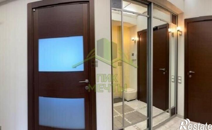 5-комн квартира пр-кт Победы, 11А,  д. 11А