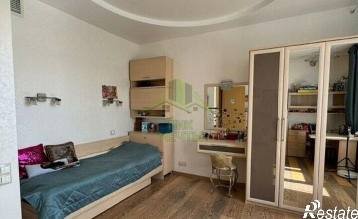 5-комн квартира пр-кт Победы, 11А,  д. 11А