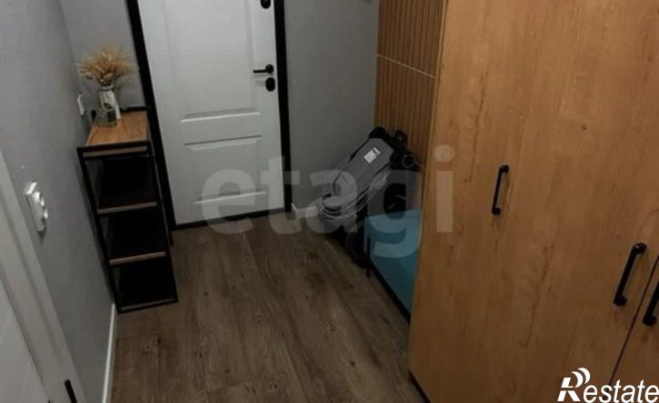 2-комн квартира микрорайон 140А, 27