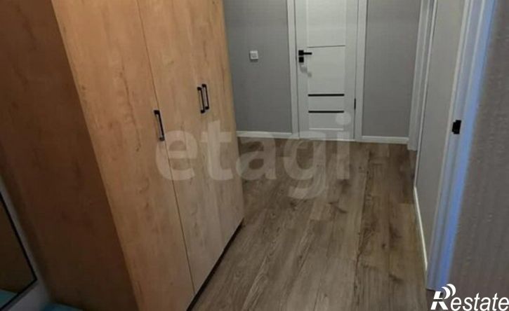 2-комн квартира микрорайон 140А, 27