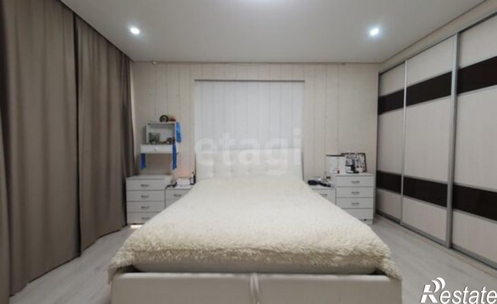 4-комн квартира Комсомольская улица, 23,  д. 23