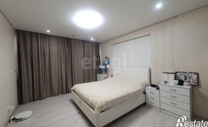 4-комн квартира Комсомольская улица, 23,  д. 23