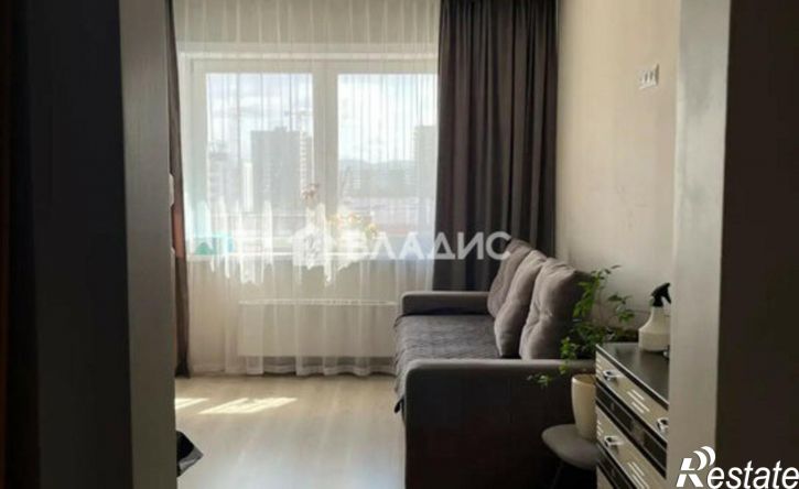2-комн квартира микрорайон 140А, 25