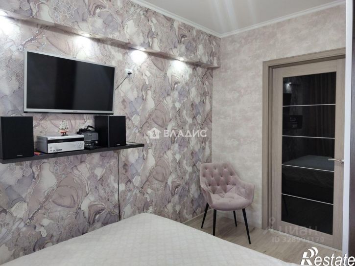 4-комн квартира улица Туполева, 12,  д. 12