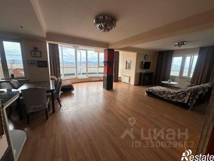3-комн квартира ул Добролюбова, 37а,  д. 37а