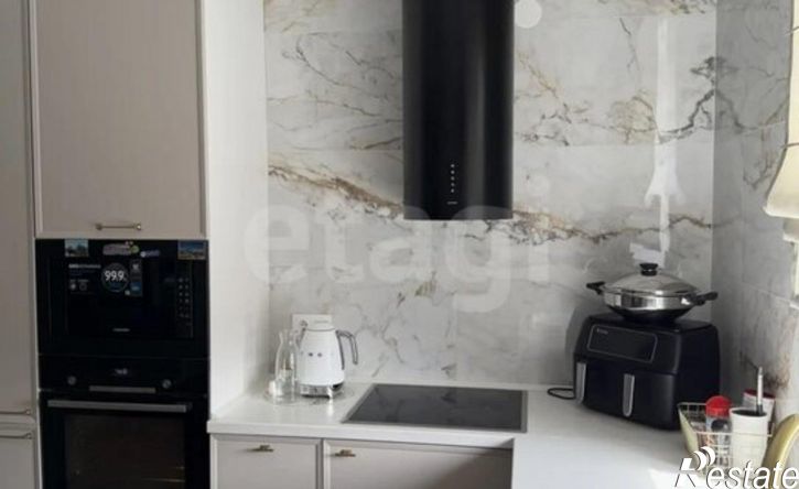 2-комн квартира 112-й микрорайон, 16Г