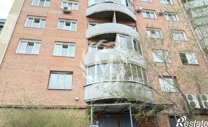 2-комн квартира улица Смолина, 81,  д. 81