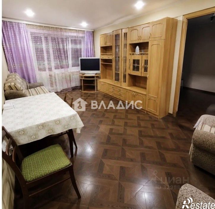 3-комн квартира улица Чертенкова, 8,  д. 8
