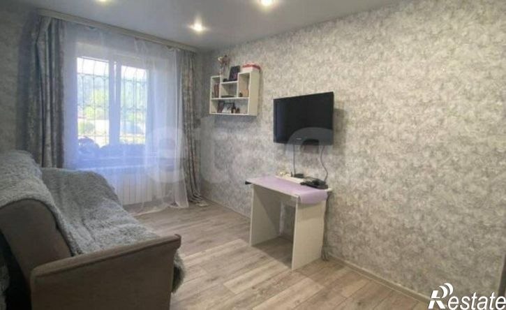 1-комн квартира 111-й микрорайон, 11