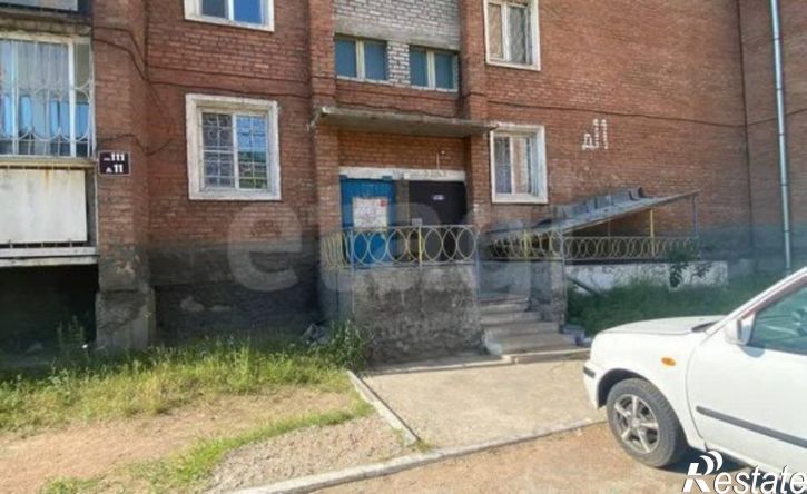 1-комн квартира 111-й микрорайон, 11
