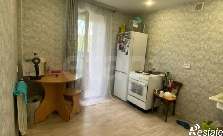 1-комн квартира 111-й микрорайон, 11