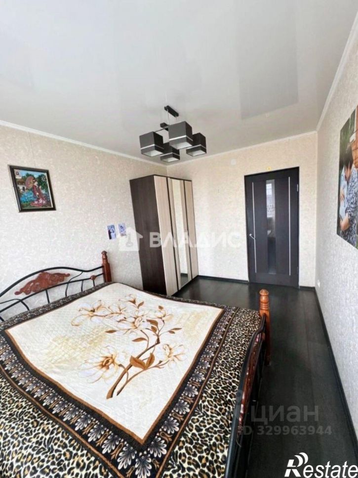 3-комн квартира улица Гагарина, 13,  д. 13