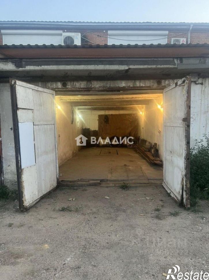 Гараж/парковка пр-кт 50-летия Октября, 42,  д. 42