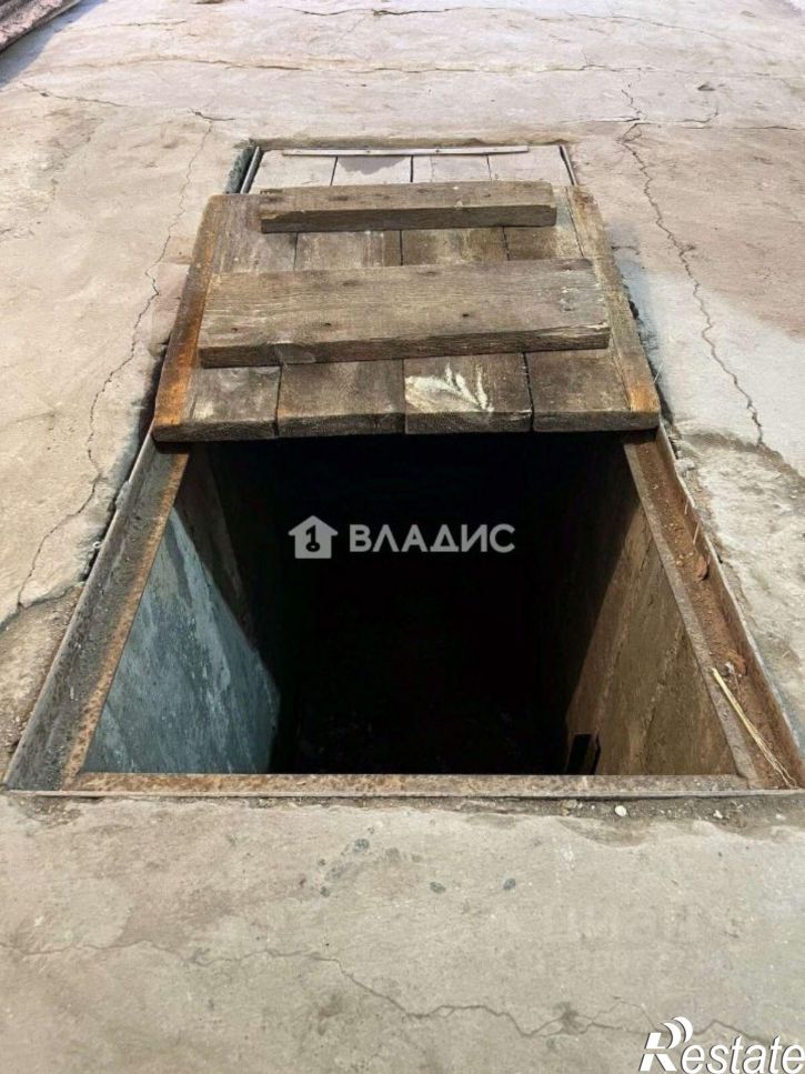Гараж/парковка пр-кт 50-летия Октября, 42,  д. 42