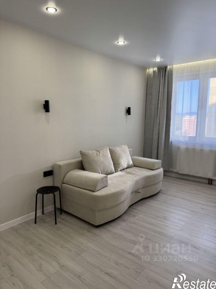 2-комн квартира микрорайон 140Б, 11
