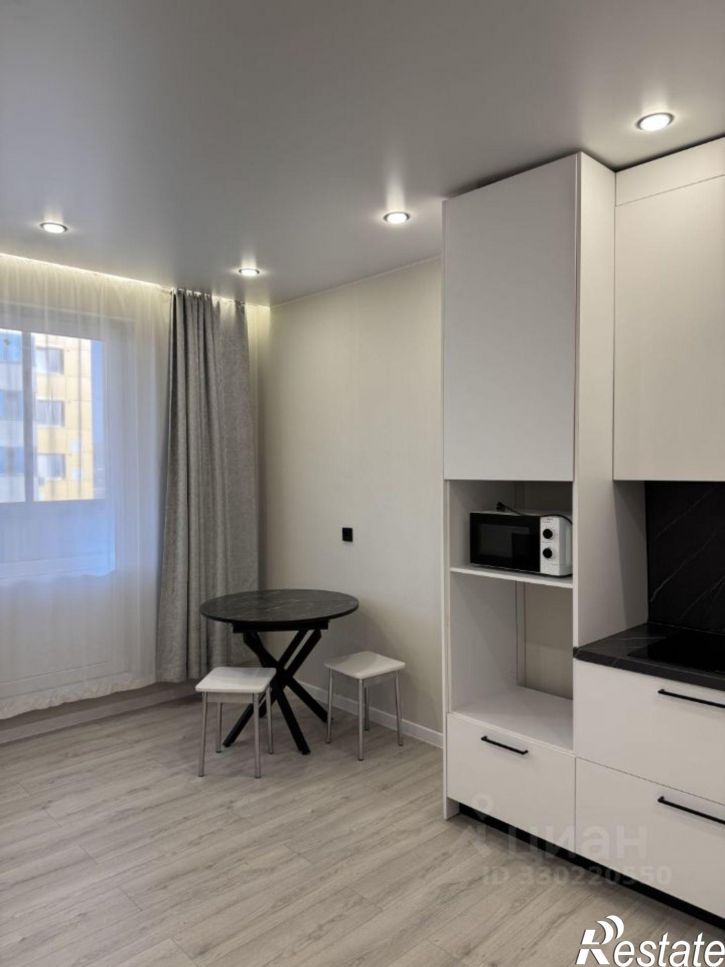 2-комн квартира микрорайон 140Б, 11