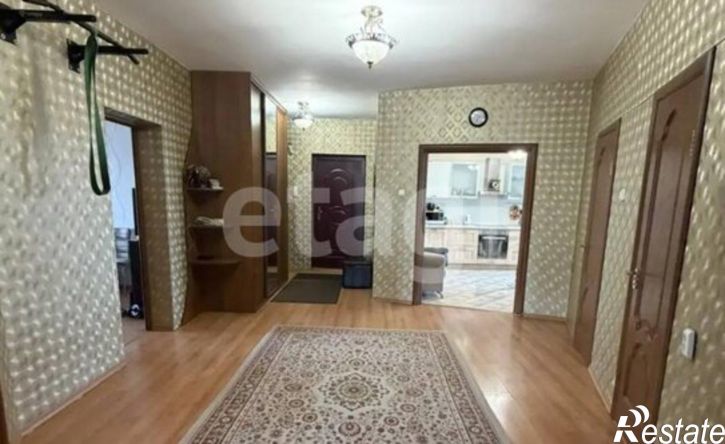 3-комн квартира улица Бабушкина, 13А,  д. 13А