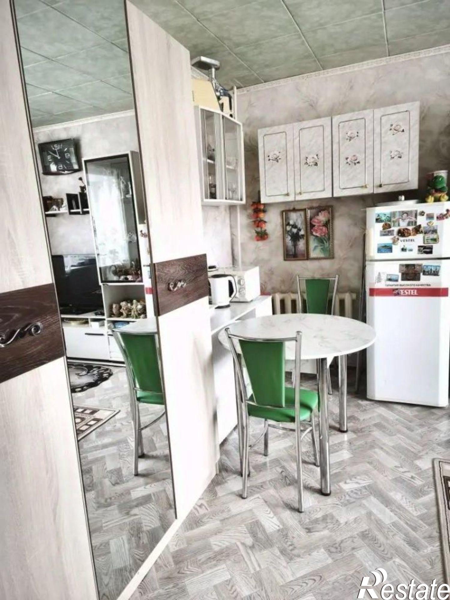 Купить комнату за 3 400 000 рублей на ул Мокрова, 30