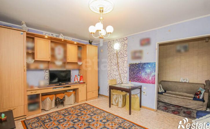 3-комн квартира микрорайон Зелёный, 1А