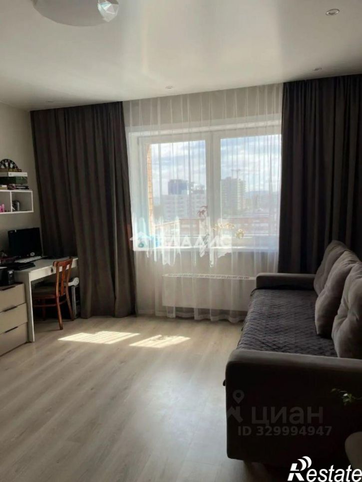2-комн квартира микрорайон 140А, 25