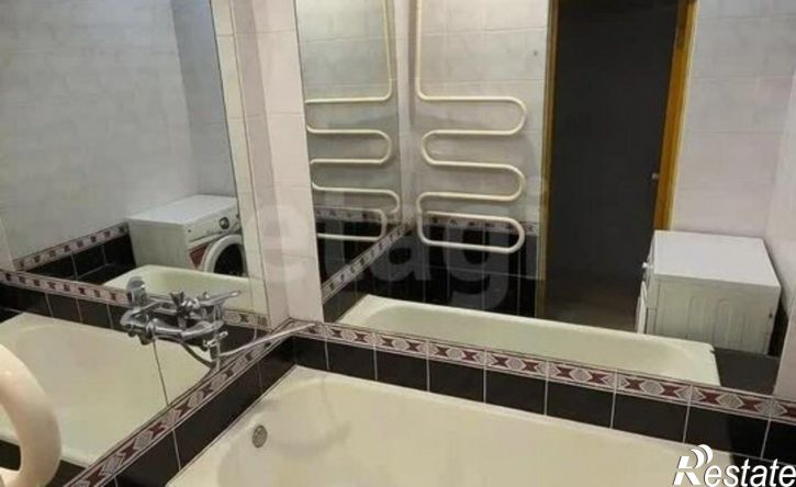 2-комн квартира проспект Строителей, 60,  д. 60