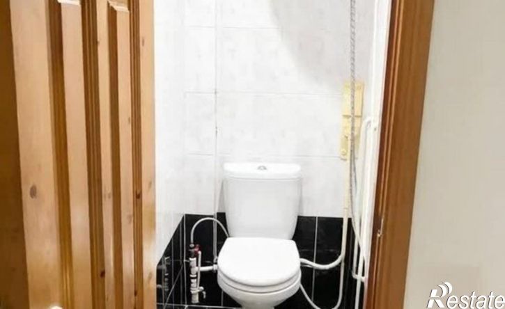 2-комн квартира проспект Строителей, 60,  д. 60