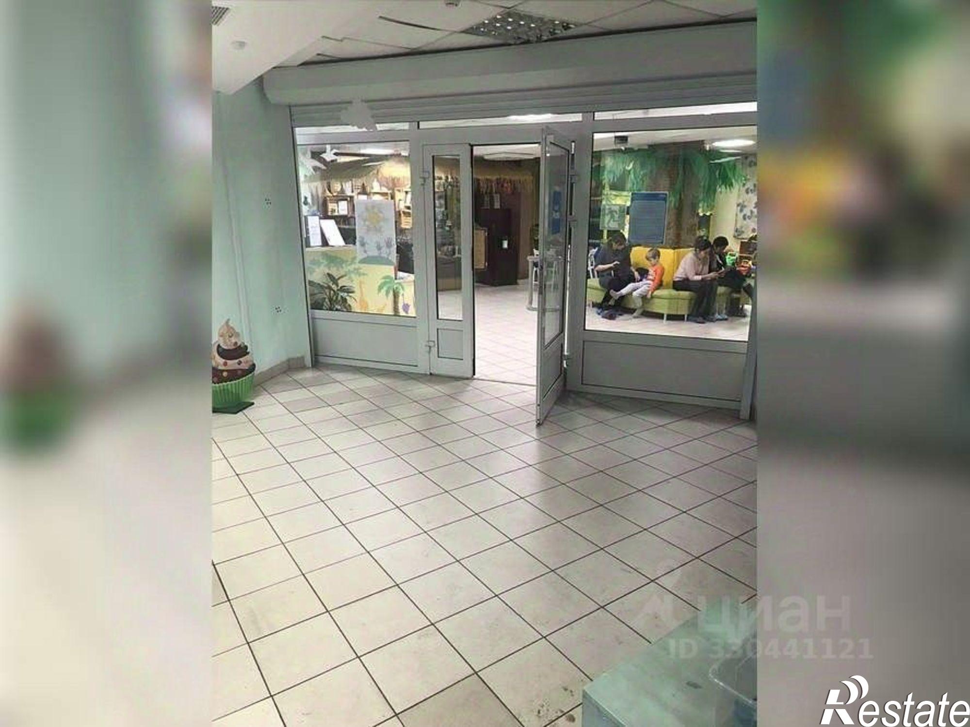 Купить офис, помещение под офис за 17 783 900 рублей на улица Павлова, 33