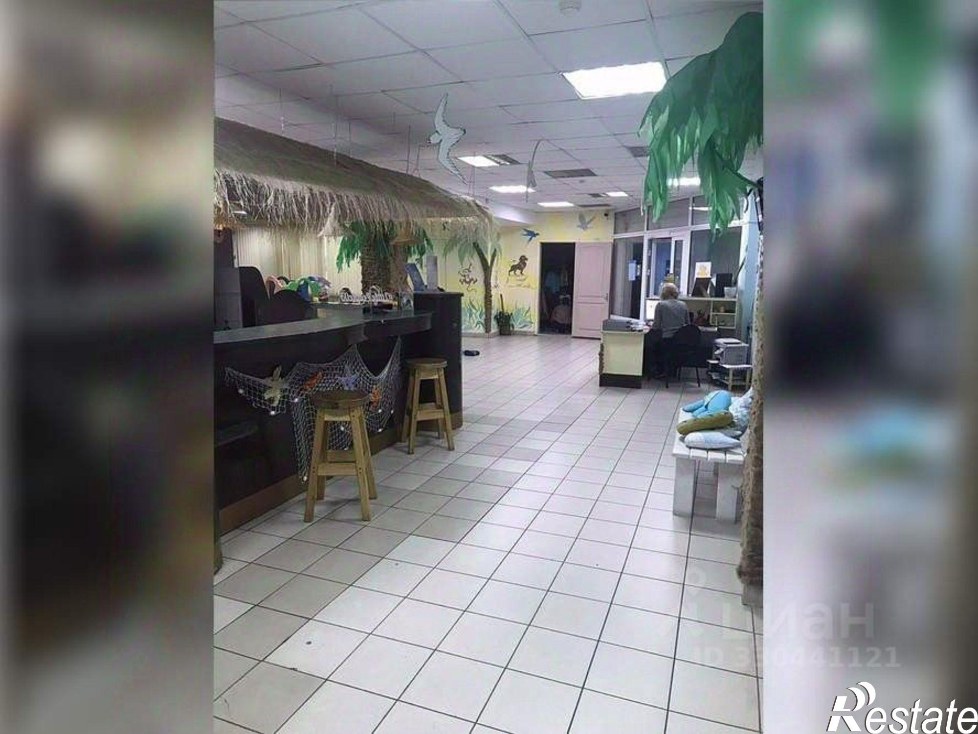 Купить офис, помещение под офис за 17 783 900 рублей на улица Павлова, 33