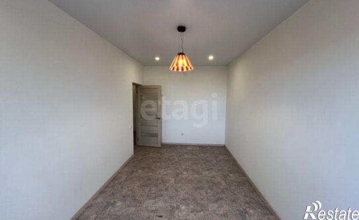 3-комн квартира микрорайон 140А, 22