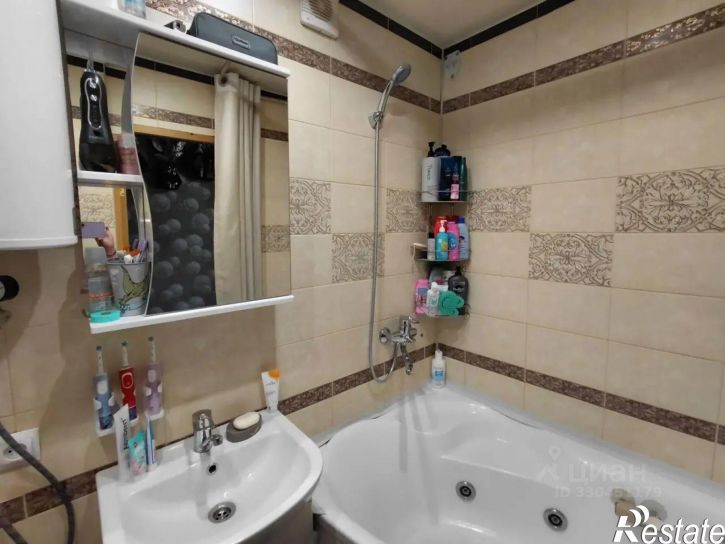 3-комн квартира ул Жердева, 62,  д. 62