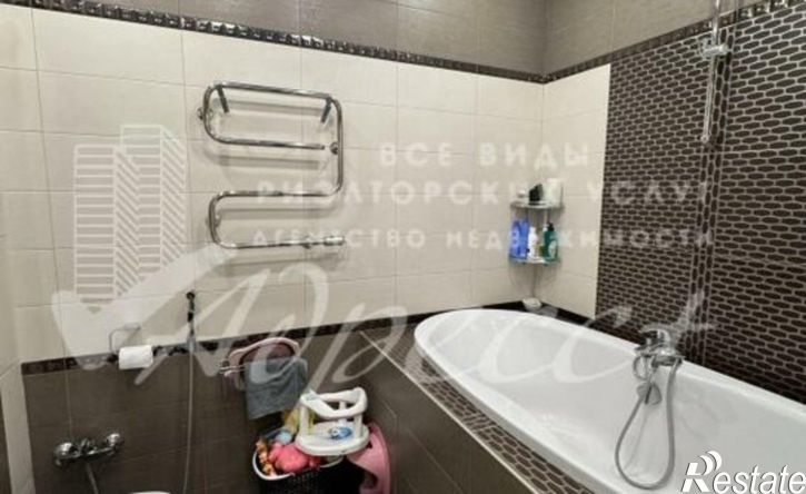 3-комн квартира улица Павлова, 48А,  д. 48А