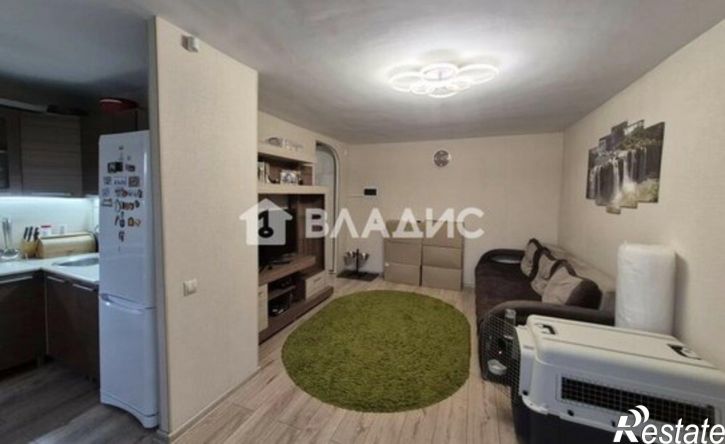 3-комн квартира улица Гагарина, 49,  д. 49