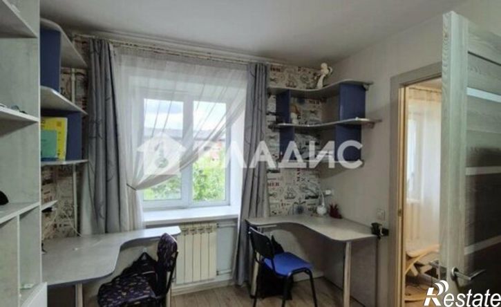 3-комн квартира улица Гагарина, 49,  д. 49
