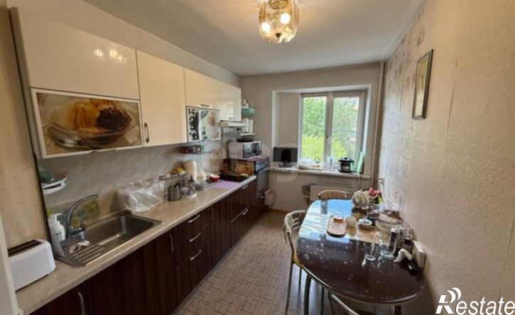 3-комн квартира улица Туполева, 20,  д. 20