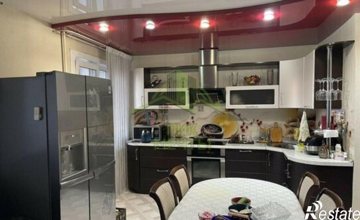 3-комн квартира 113-й микрорайон, 3